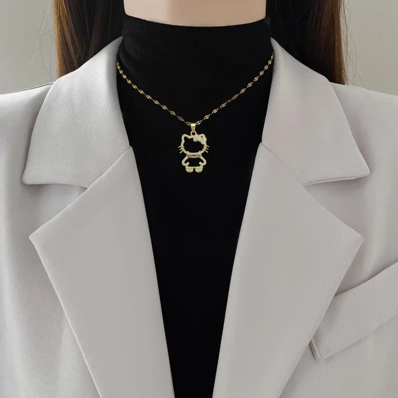 COLAR HELLO KITTY BANHADO EM OURO 18K - GARG362