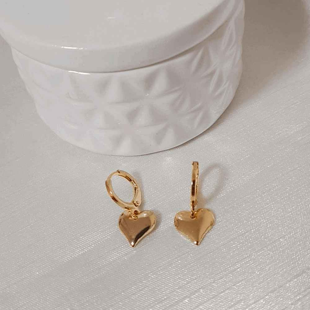 BRINCO CORAÇÃO BANHADO EM OURO 18K - BRSI339