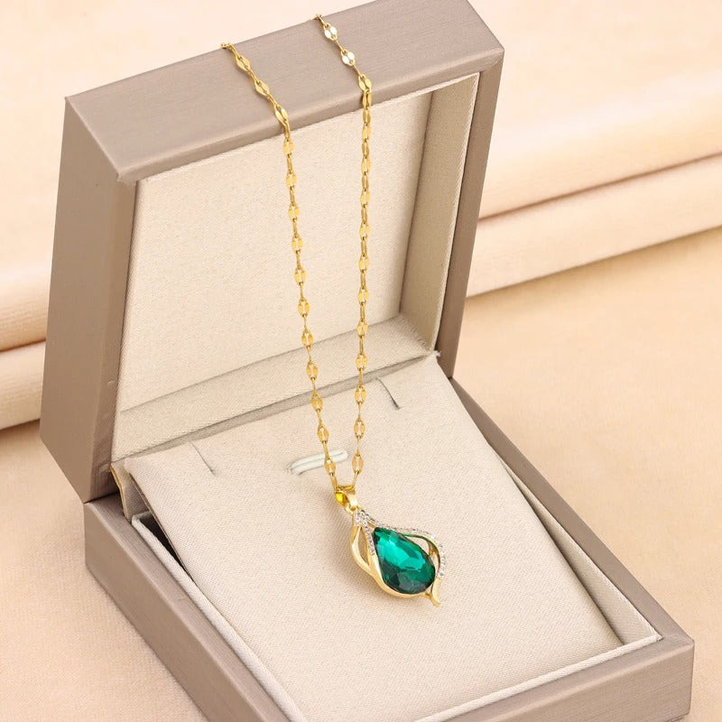 COLAR ESMERALDA BANHADO EM OURO 18K - GARG110