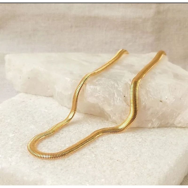 CORRENTE CHOCKER MALHA 37+5CM BANHADA EM OURO 18K - COR677