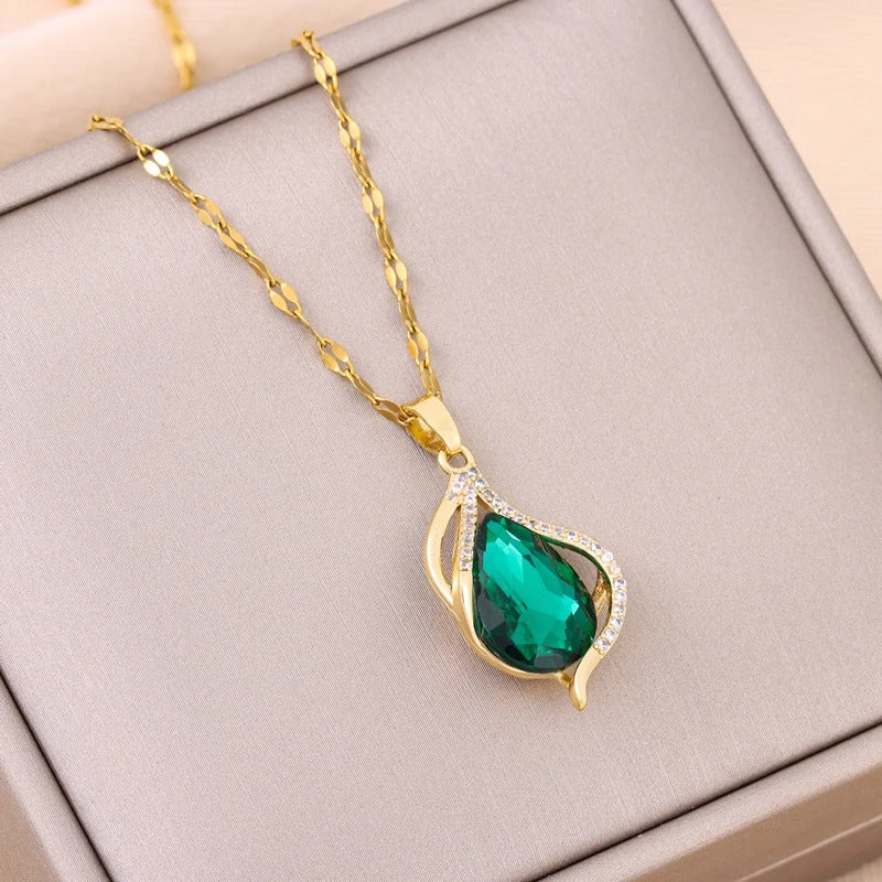 COLAR ESMERALDA BANHADO EM OURO 18K - GARG110