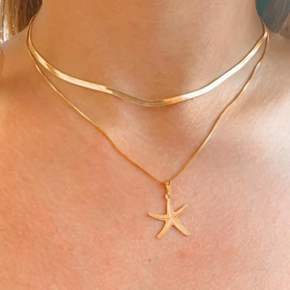 GARGANTILHA DUPLA CHOKER E ESTRELA DO MAR BANHADA EM OURO 18K - GARGSI12 - Menina Elegante