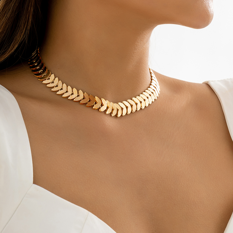 CORRENTE CHOKER ESCAMAS DE PEIXE 45CM BANHADA EM OURO 18K - COR1444